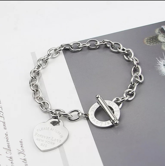 Beautiful toggle bracelet - Picture 2 of 6